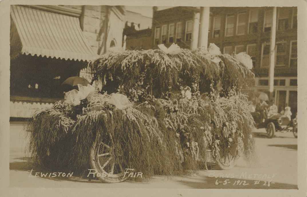 Float. Lewiston, Idaho, Rose Fair. #28.